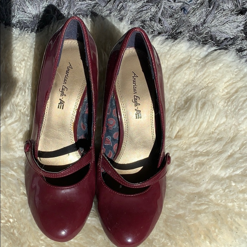 Maroon American Eagle heels